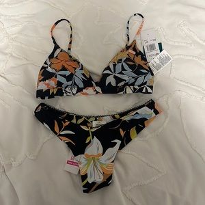 roxy bikini